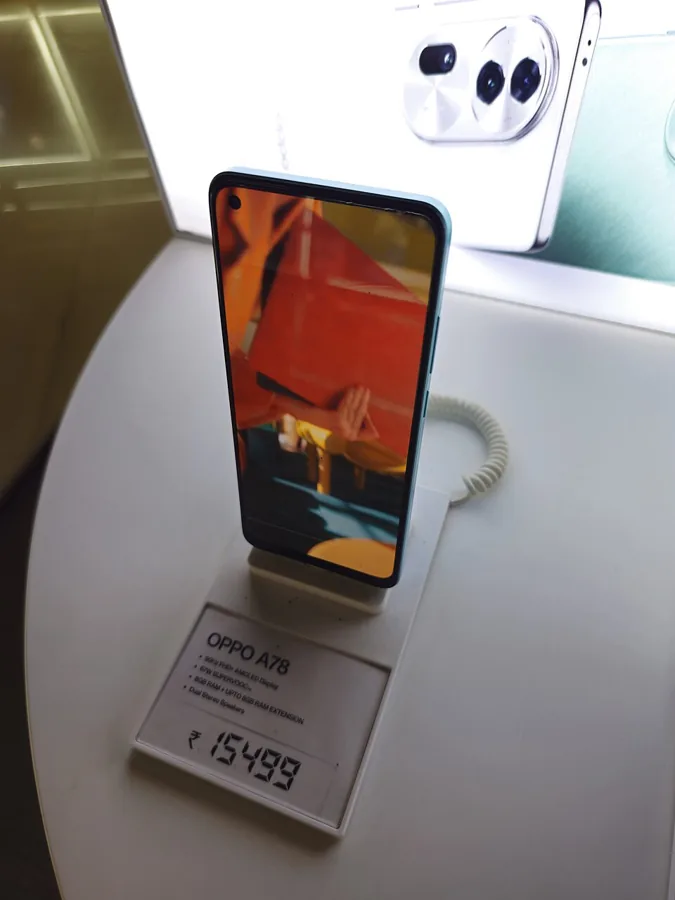 Oppo A78